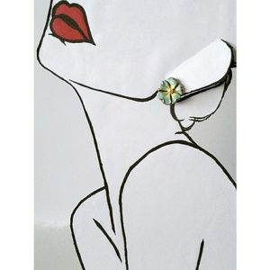 Vintage enameled metal flower screwback earrings